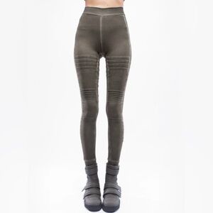Demobaza | Oneness AW21 Leggings Forest
